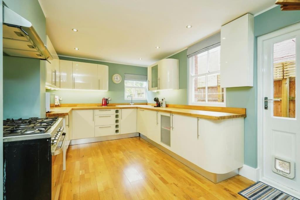 Villa Stunning, Newly Renovated, Edwardian Townhouse Oxford Esterno foto